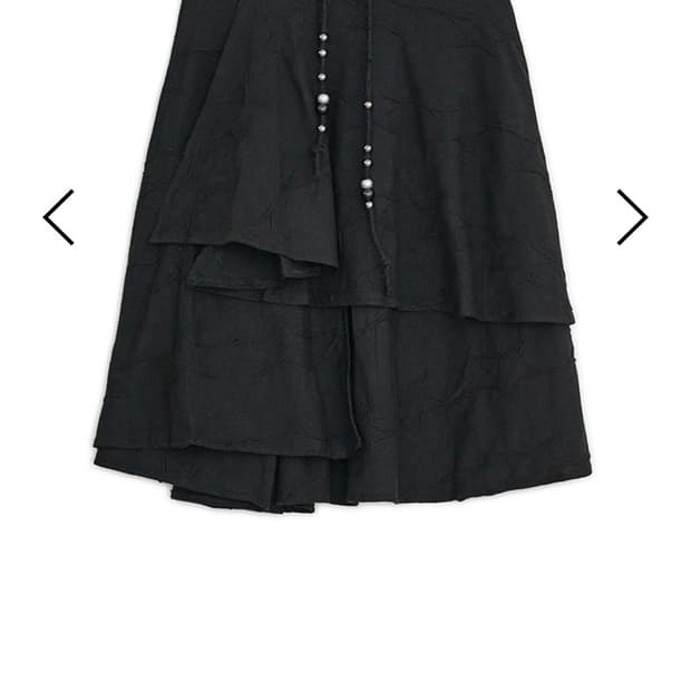 허그유어스킨 플레어드 미디 스커트 블랙