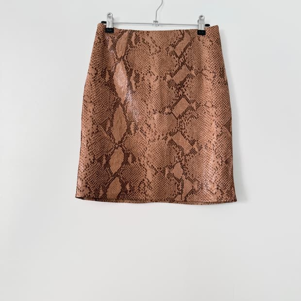 Crack pattern midi skirt / brown