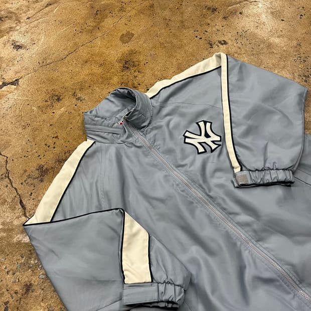 [ 정품 ] MLB 올드스쿨 바람막이 자켓 b15