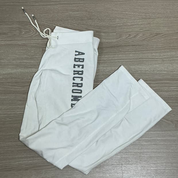 아베크롬비 화이트 트레이닝 팬츠