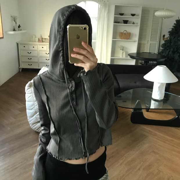 vintage hood lone sleeve