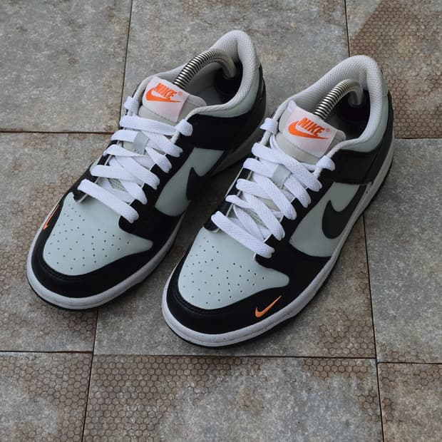 (235)나이키 덩크 로우 블랙 라이트 실버 