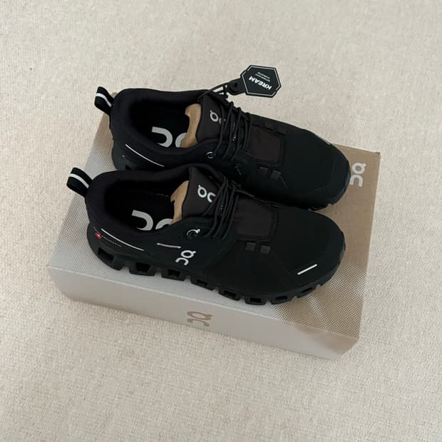 온러닝 클라우드5 워터프루프 새상품 36w