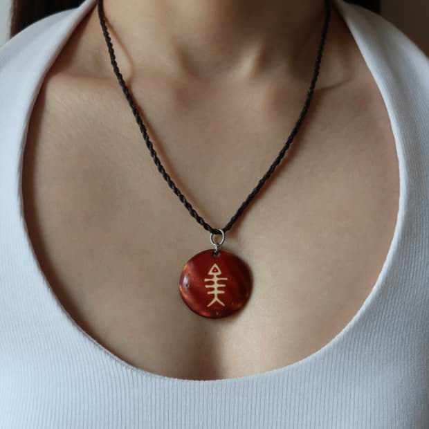 fish symbol pendant necklace
