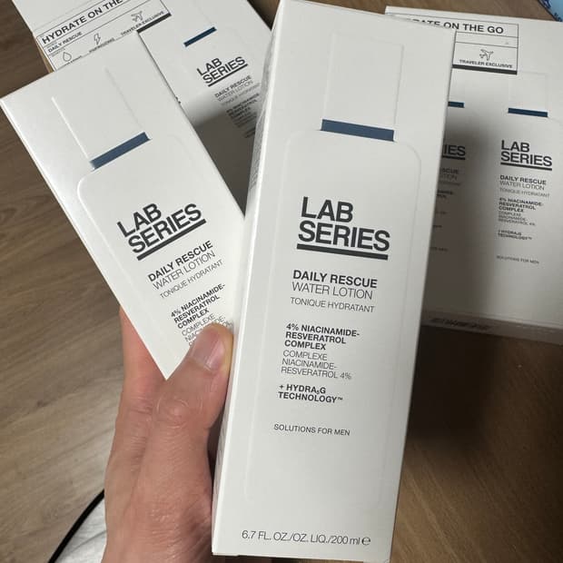 랩시리즈 워터로션 스킨 200ml 4개 판매 합니다