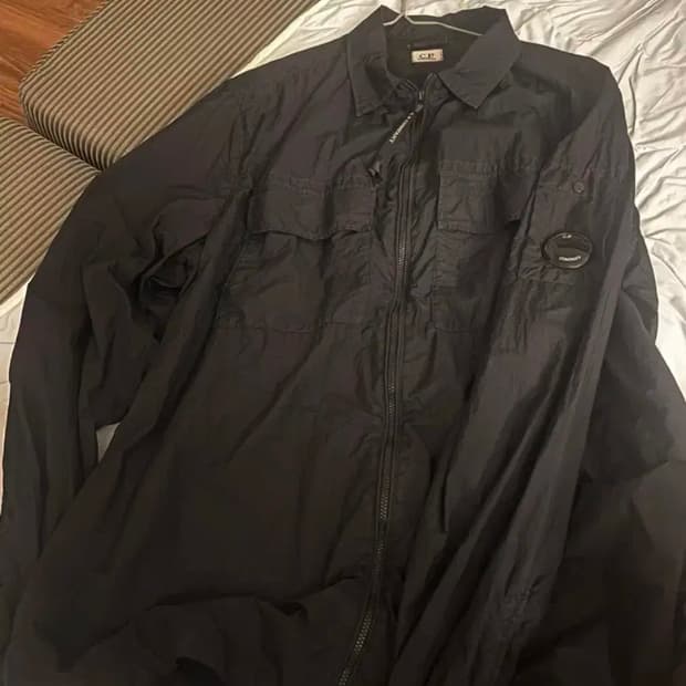 C.P 컴퍼니 테일론셔츠 XL