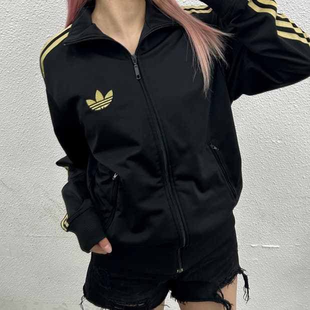 아디다스 파이어버드 골드라인 블랙 트랙탑 95