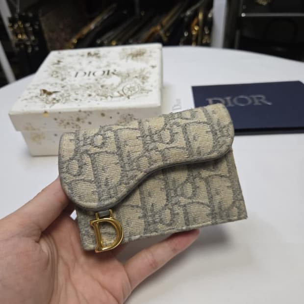 디올 오블리크 새들 지갑 (그레이) (감정 ⭕️)