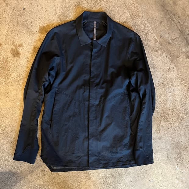 아크테릭스 베일런스 셔츠