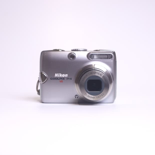 니콘 쿨픽스 P4 박스셋 (이체 시 할인)