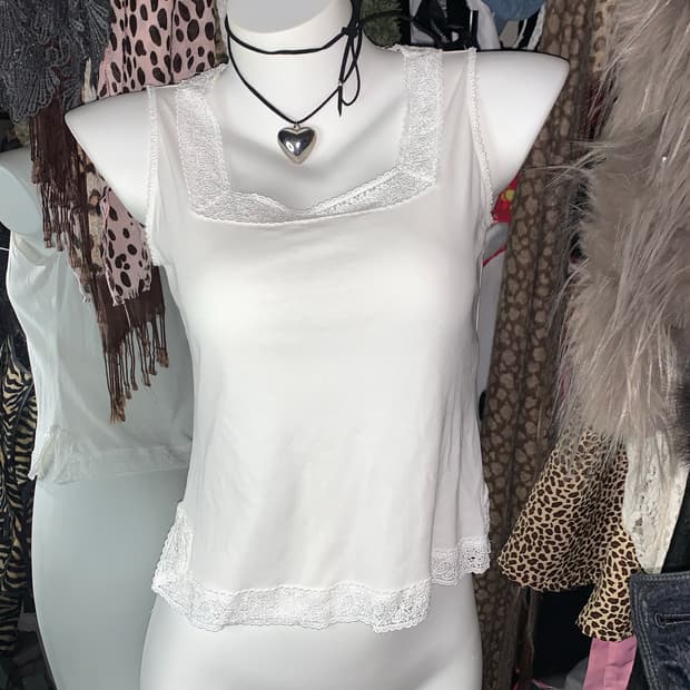 모리 로걀 화이트 레이스 슬립