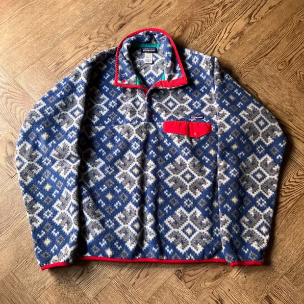 [XS]파타고니아 신칠라 스노우 플레이크 패턴 스냅 플리스