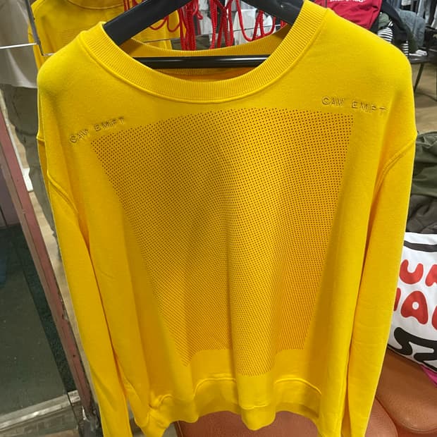 CAV EMPT 맨투맨(made Japan)
