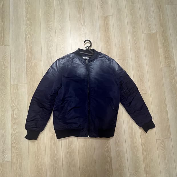 빈티지 포인트 피팅 MA-1 자켓