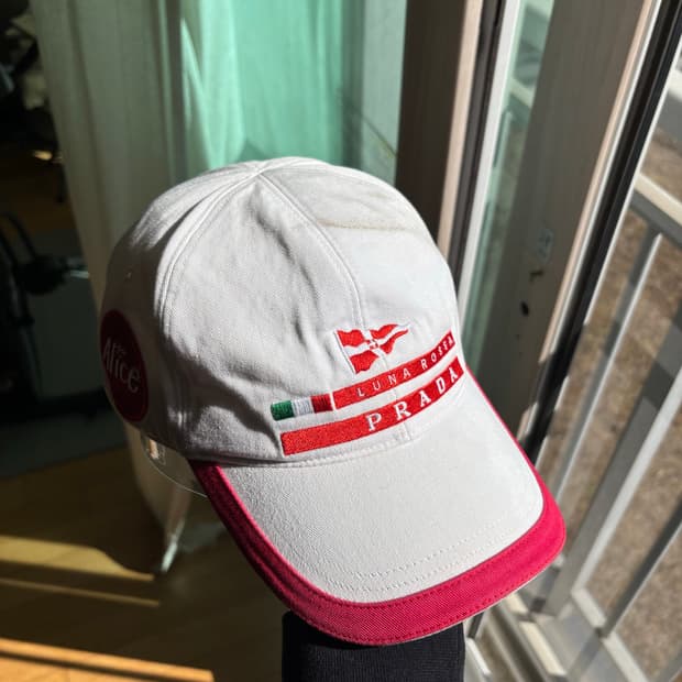 00s 프라다 루나로사