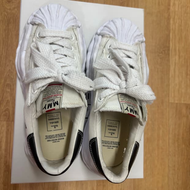 미하라야스히로 블레이키 화이트 40 판매합니다