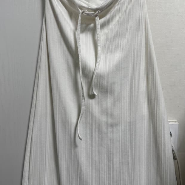 어텀 팜 맥시 스커트 화이트