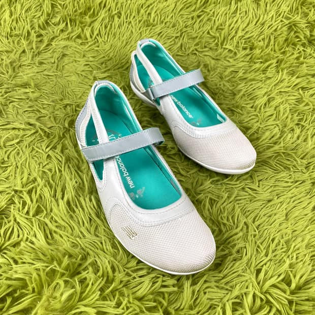 뉴발란스 Posture Walking 메리 제인 슈즈