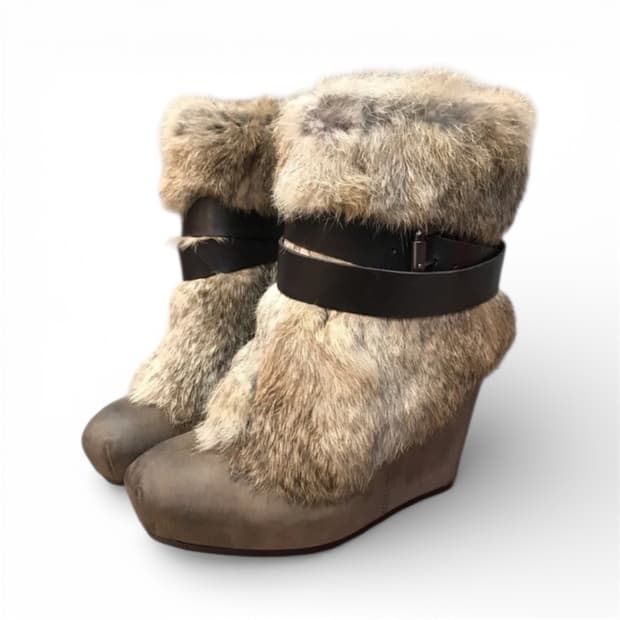 Ash 토끼털 부츠 37