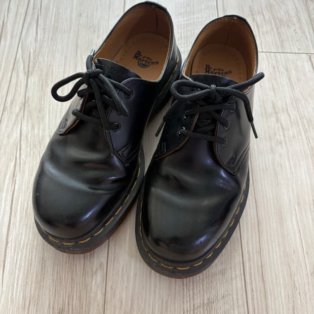 닥터마틴 1461 3홀 스무스 230