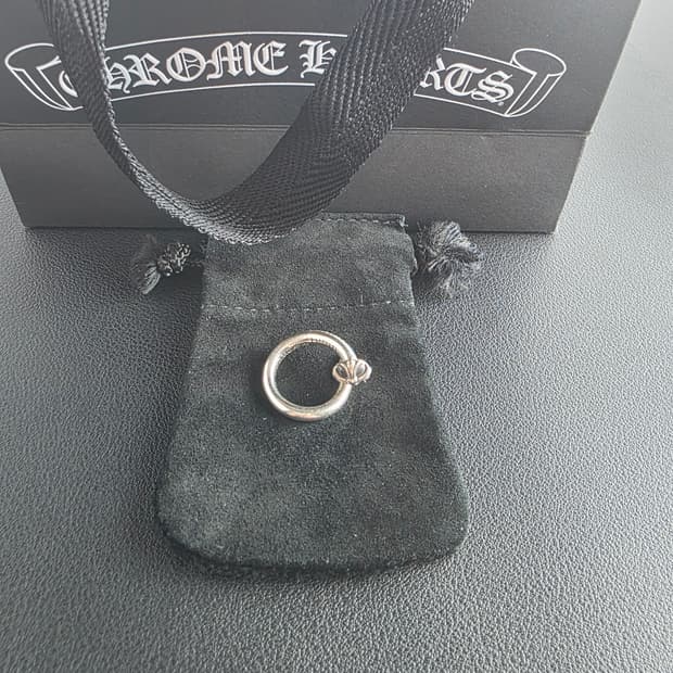 크롬하츠 크로스볼 네일링 US4 (미사용)