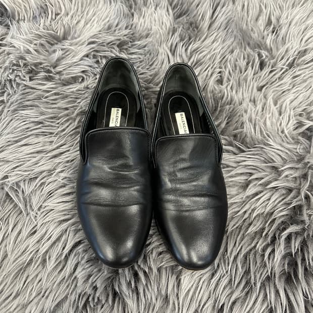 발렌시아가 BALENCIAGA 가죽 플랫슈즈