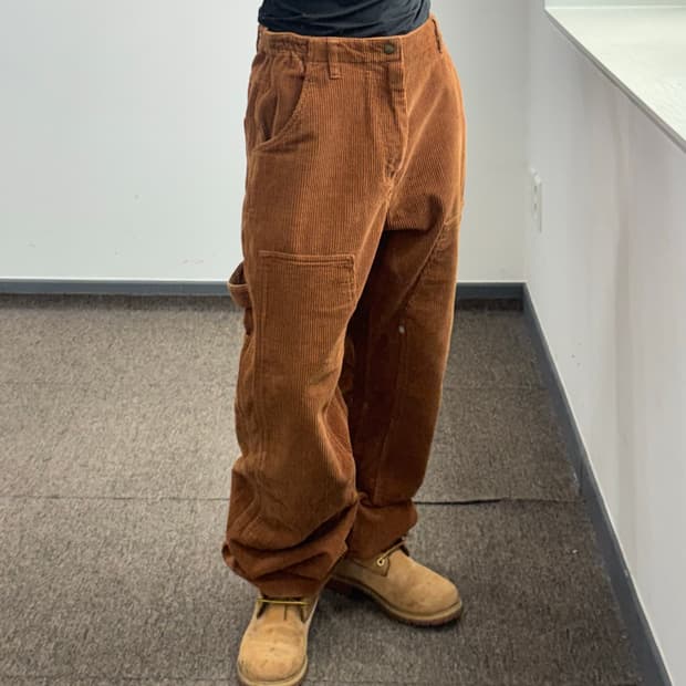 Yeseyesee 예스아이씨 브라운 골덴 팬츠  