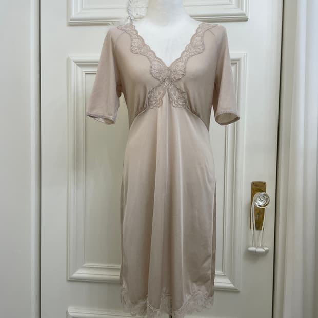 beige lace point inner slip(size-L)