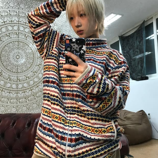 유니클로 빈티지 에스닉 후리스