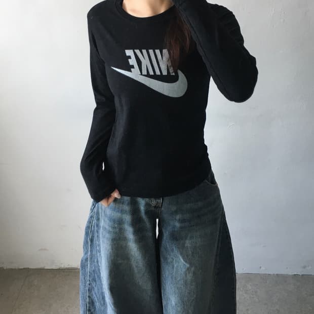 나이키 빅로고 롱슬리브