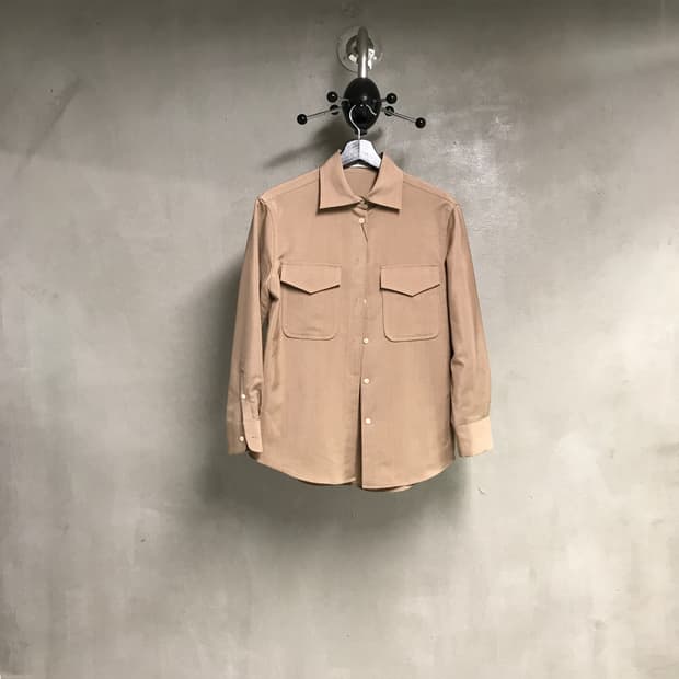 프라다 셔츠 베이지 42