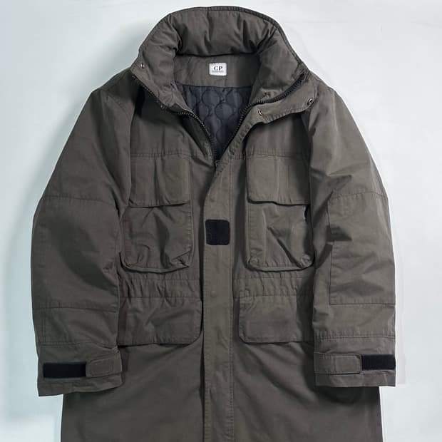00s CP컴퍼니 카키 멀티포켓 파카 