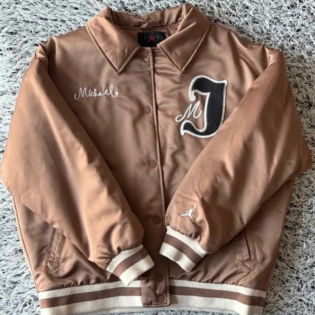 조던 바시티 자켓