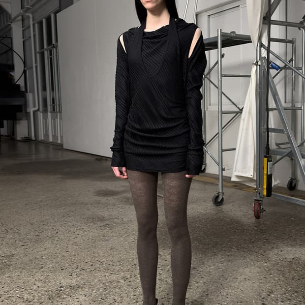 오픈와이와이 플리츠 컨버터블 볼레로 탑 블랙