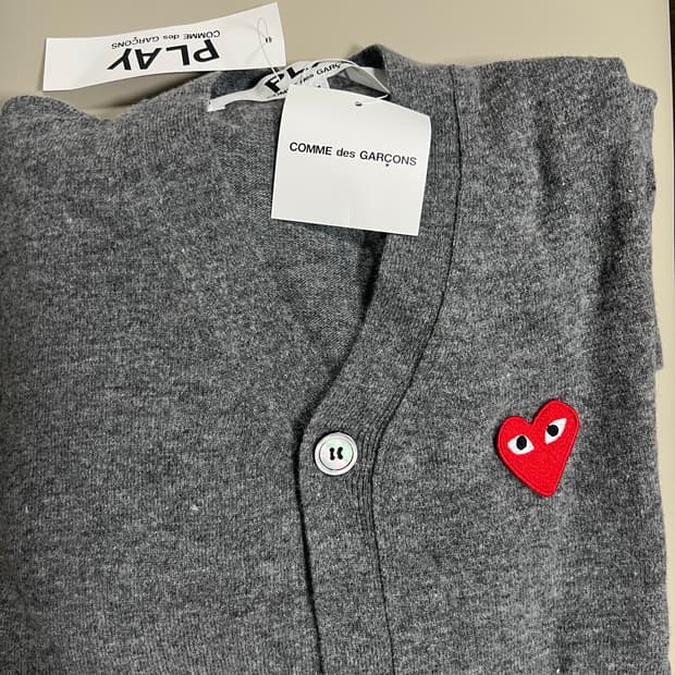 꼼데가르송 가디건 새상품