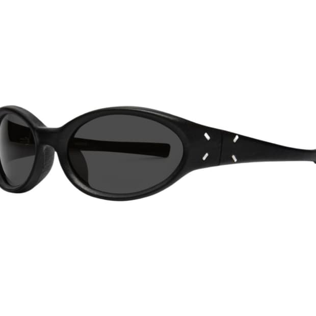 젠틀 몬스터 x 메종 마르지엘라 MM104 레더 블랙 블루