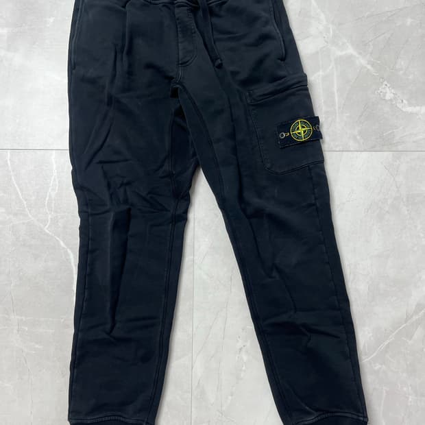 스톤아일랜드 조거팬츠 판매합니다