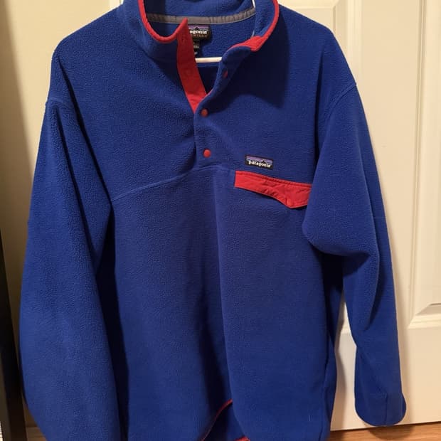 10s 파타고니아 신칠라 스냅-T 블루/레드