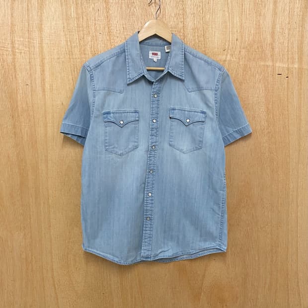 LEVI'S denim western shirt