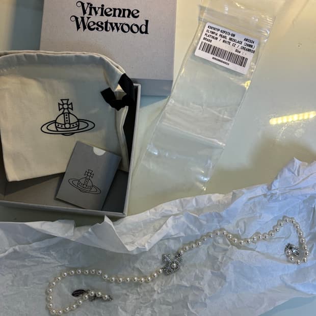 비비안웨스트우드 진주 목걸이