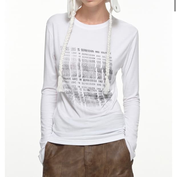 나체 nache SEAL PRINTED LONG SLEEVE IVORY