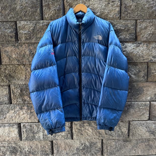 노스페이스 아콘 라이트 패딩