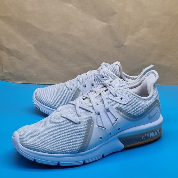 나이키 에어맥스 시퀀트3 운동화235