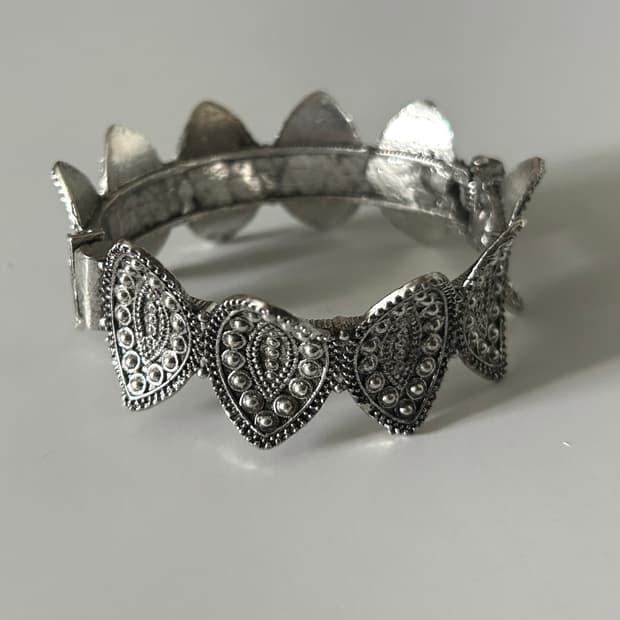 인도 빈티지 메탈뱅글