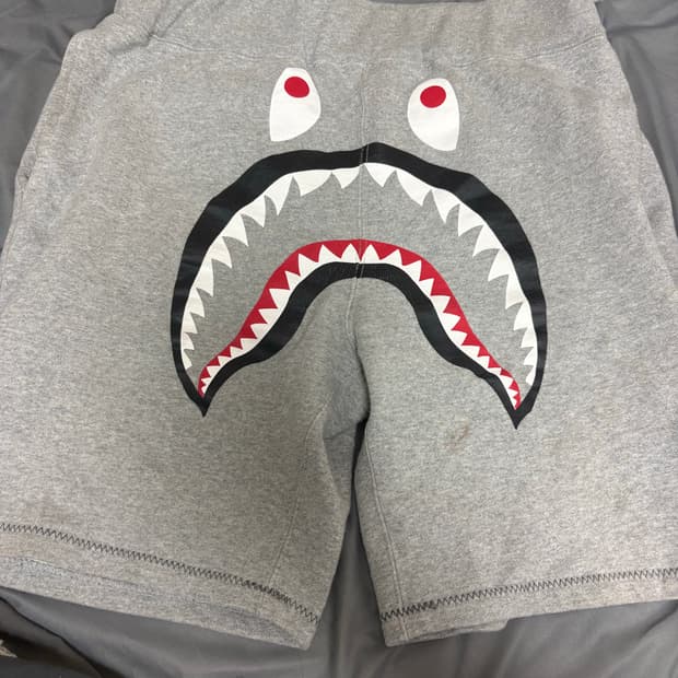 베이프 반바지 L