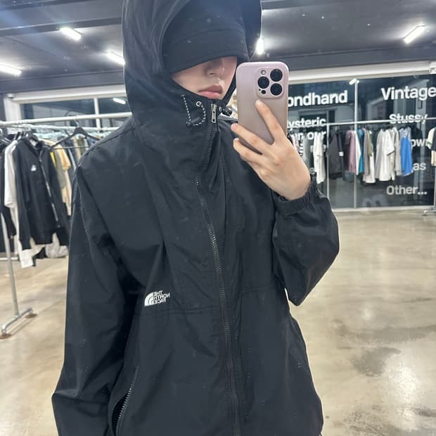 노스페이스 블랙 나일론 바람막이