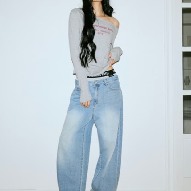 더미스테리어스호텔 베이직 데님 1사이즈 (에이핑크 박초롱 착용)