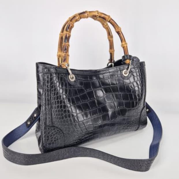 클라우디아 토트백