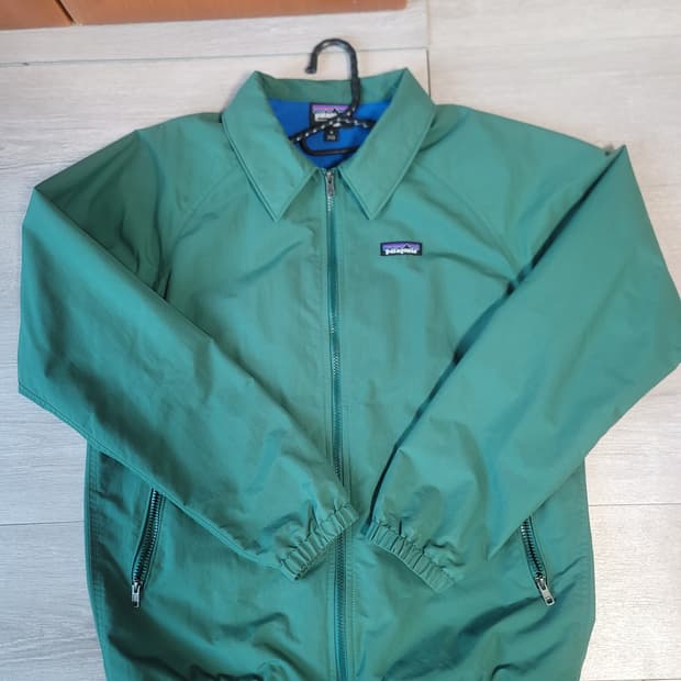 파타고니아 배기스 자켓 그린 M사이즈