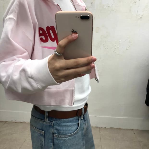 베이프 스타 딸기우유 크롭 후드집업